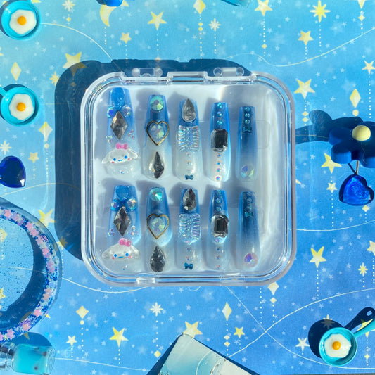 Cinnamon Roll Nail Set